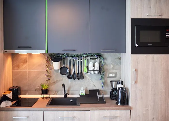 Meraki Luxury N Pool