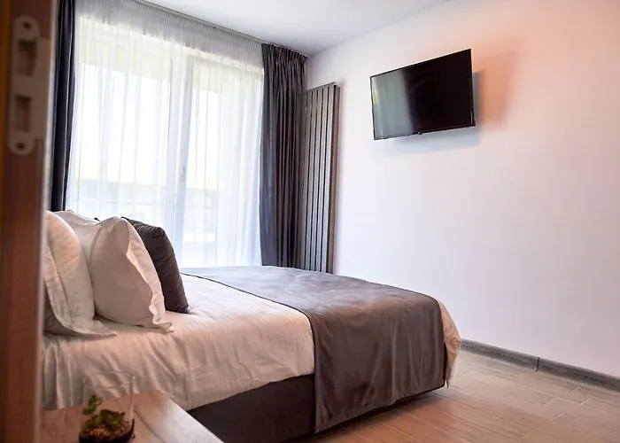 Meraki Luxury N Pool Năvodari