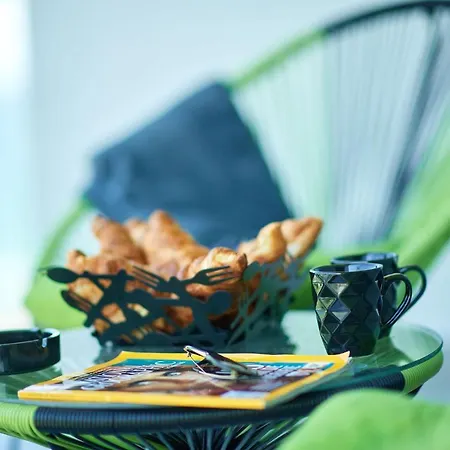 Meraki Luxury N Pool דירה Năvodari