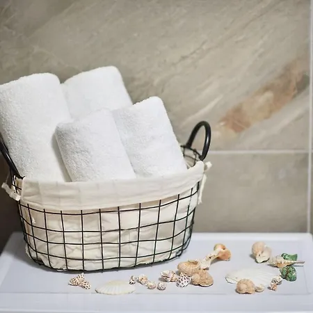 Meraki Luxury N Pool Năvodari