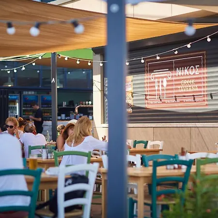 Meraki Luxury N Pool דירה Năvodari